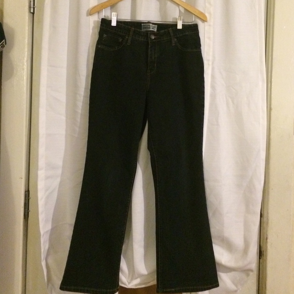 EUC! Signature Levi Strauss jeans
